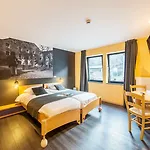 Val De Poix- Logis Restaurant Hotel