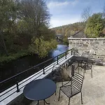 Hotel Val De Poix- Logis Restaurant Saint-Hubert