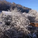 Val De Poix- Logis Restaurant Hotel Saint-Hubert