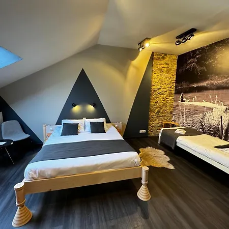 Val De Poix- Logis Restaurant Hotel