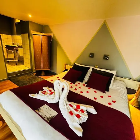 Val De Poix- Logis Restaurant Hotel 3*