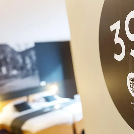 Hotel Val De Poix- Logis Restaurant 3*