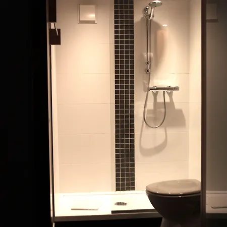 Hotel Val De Poix- Logis Restaurant 3*