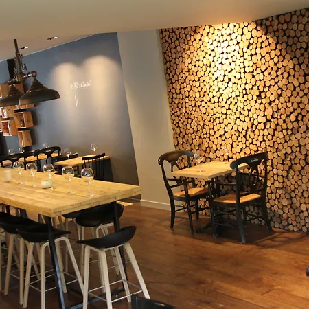 Hotel Val De Poix- Logis Restaurant