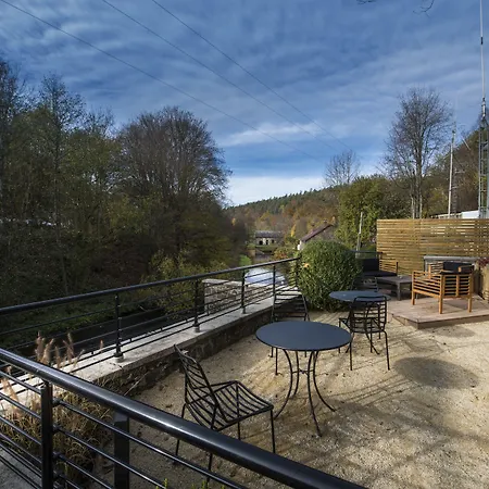 Val De Poix- Logis Restaurant Hotel