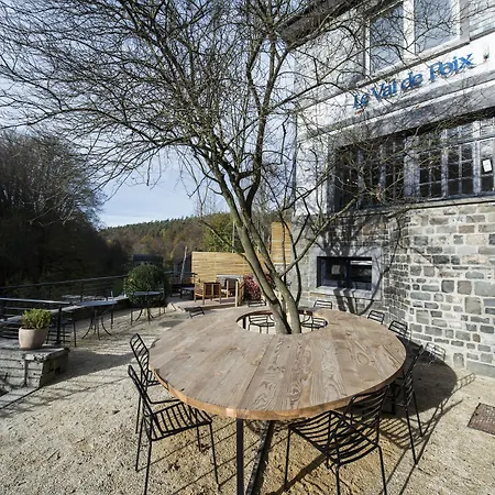 Hotel Val De Poix- Logis Restaurant 3*