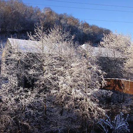 Val De Poix- Logis Restaurant Hotell Saint-Hubert