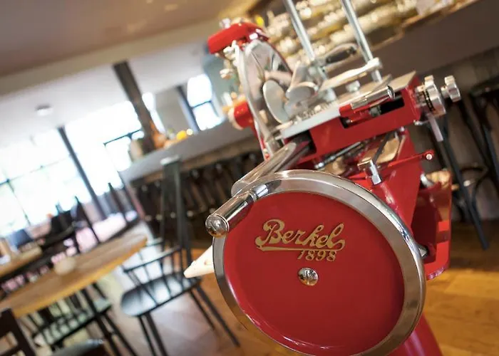 Val De Poix- Logis Restaurant Ξενοδοχείο Saint-Hubert