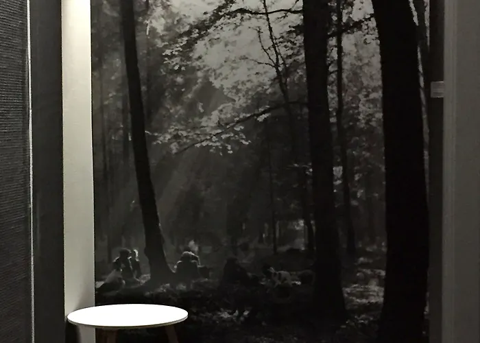 Val De Poix- Logis Restaurant Hotel Saint-Hubert