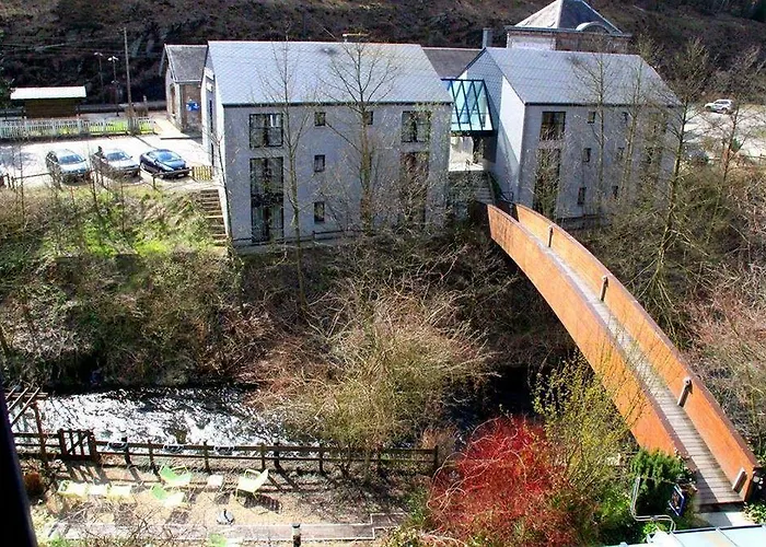 Val De Poix- Logis Restaurant 3* سانت هوبيرت