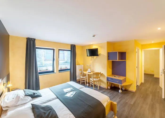 Val De Poix- Logis Restaurant